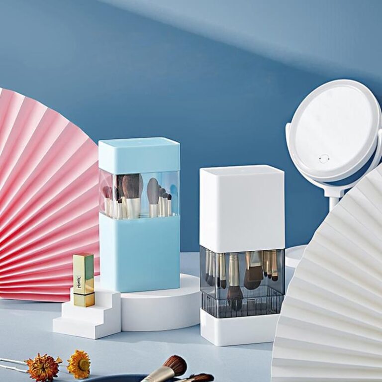 Box för sminkpenslar