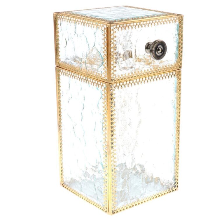 Genomskinlig sminkkruka