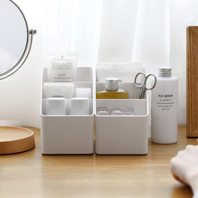 Alternative view of Hemgjord sminkbox