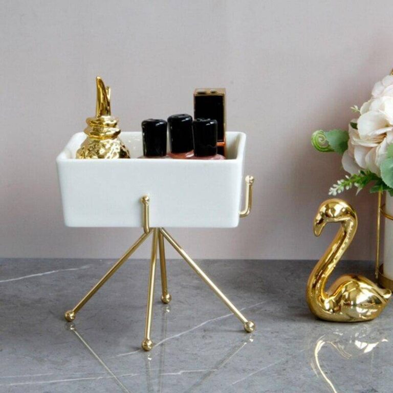 Alternative view of Nordisk design sminkförvaring