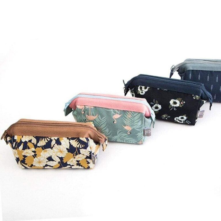 Alternative view of Rese sminkväska