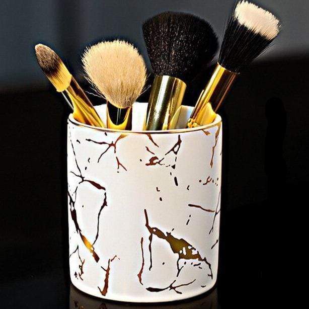 Sminkförvaring burkar