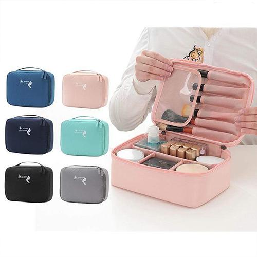 Färgad sminkväska med fack