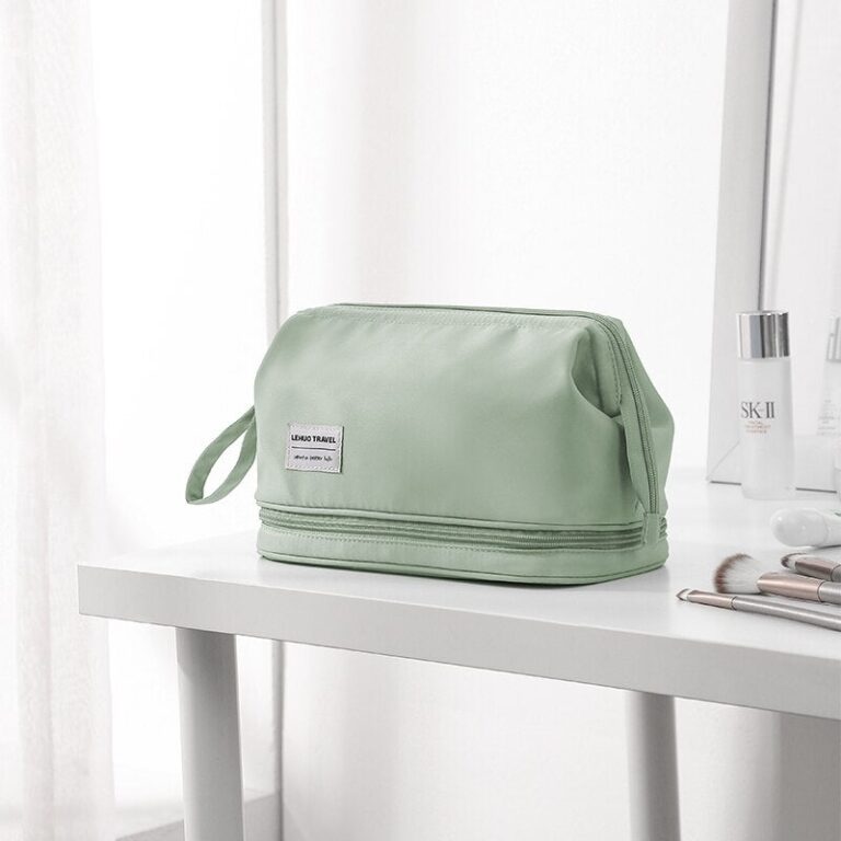 Sminkväska med många fack