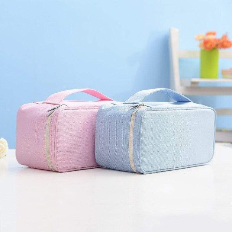 Alternative view of Toalettartiklar väska för lingerie