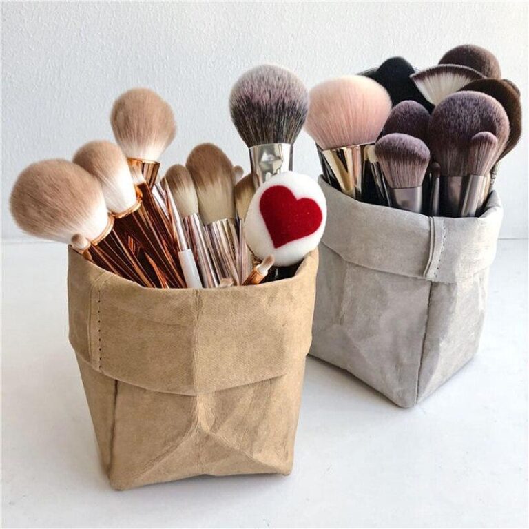 Alternative view of Tyg sminkkruka